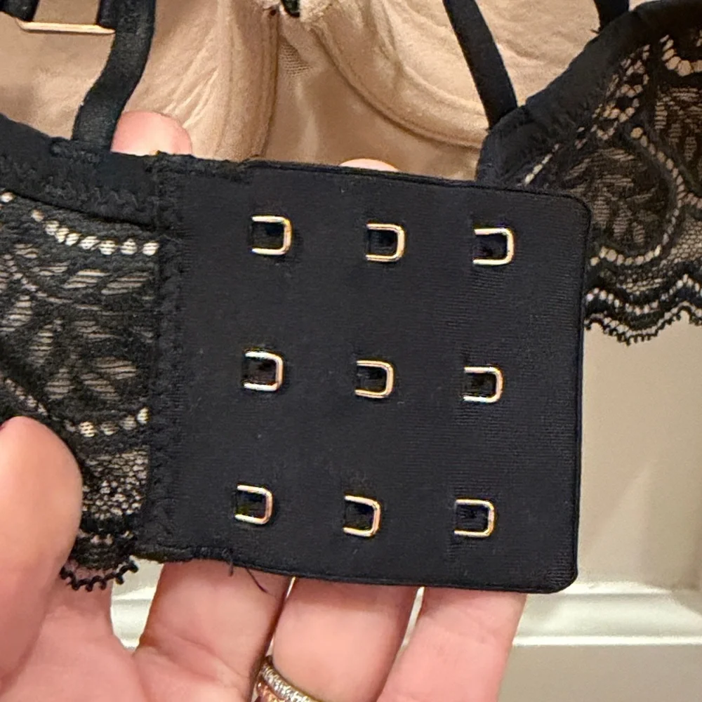 Aerie Real Power Balconette Lightly Lined Bra 32C - Picture 6 of 7